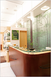 ASTA AVEDA 成城CORTY店のカウンター
